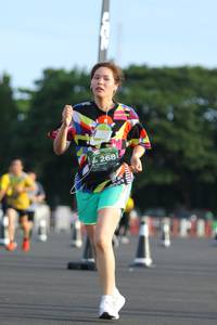 BIB: 268
                            <button type="button" onclick="openModal(5173003)" class="btn btn-primary btn-sm float-right btn-popup" data-toggle="modal" data-target=".modal-high-quality">
                        <i class="fas fa-shopping-cart"></i> Add to Cart
                    </button>
                                            <button type="button" onclick="isThisMe(5173003, true)" class="btn btn-success btn-sm float-right btn-popup btn-isme hidden" data-toggle="tooltip" data-placement="bottom" title="นี่คือรูปของคุณใช่ไหม คลิกที่นี่เพื่อเอาเข้าอัลบั้ม">
                        <i class="fas fa-plus"></i> Add to album
                    </button>
                    <button type="button" onclick="isThisMe(5173003, false)" class="btn btn-warning btn-sm float-right btn-popup btn-isnotme hidden">
                        <i class="fas fa-ban"></i> Remove from album
                    </button>